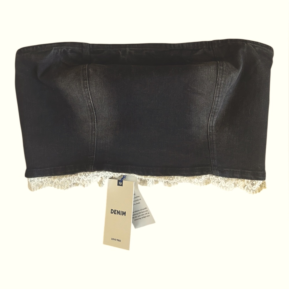 Love Tree Black with White Lace Trim Stretch Denim Crop Top Large